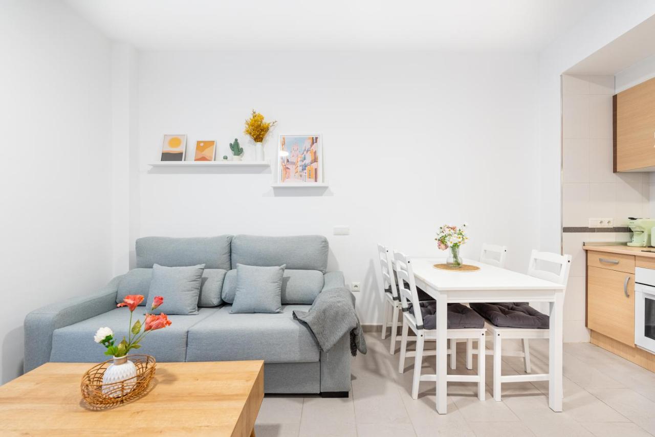 Wintowinrentals Superb New-Look Apartment Малага Экстерьер фото
