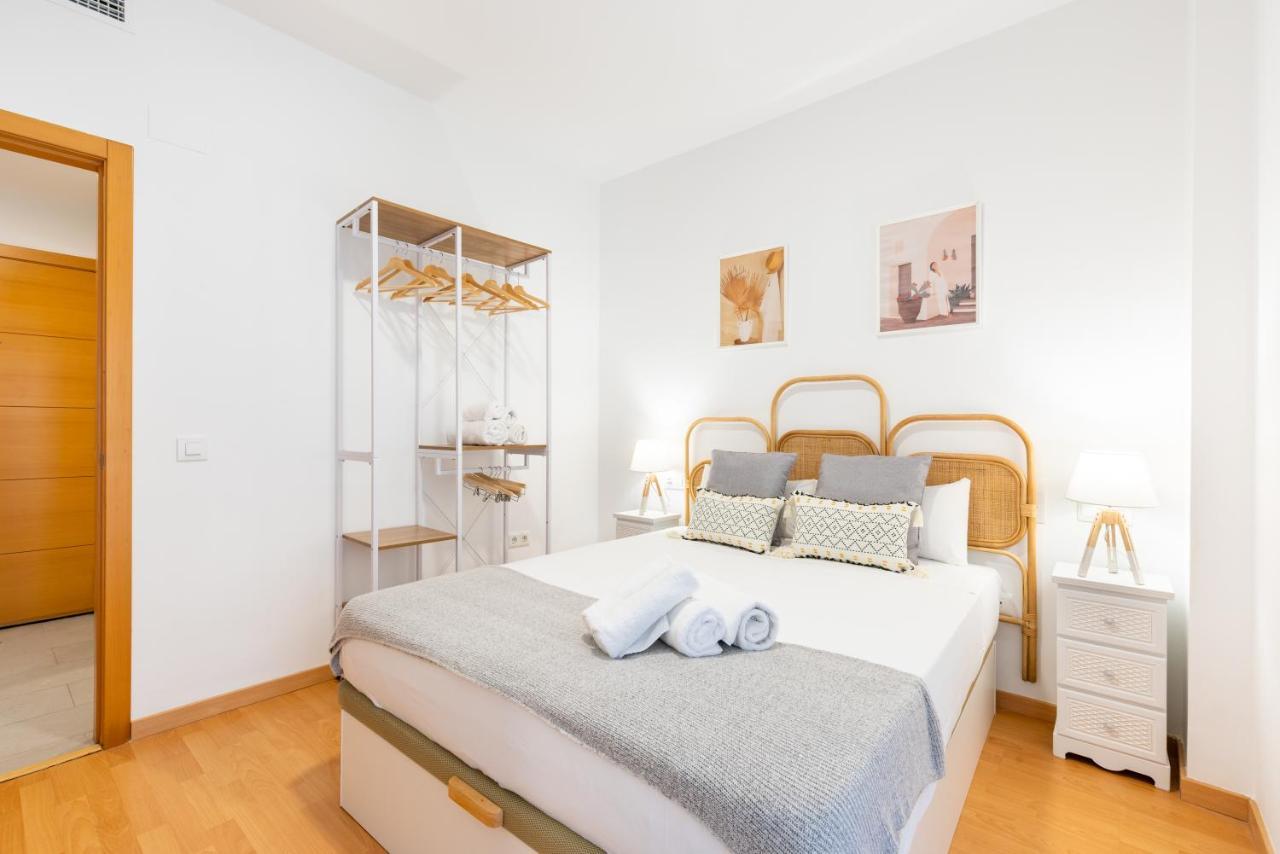 Wintowinrentals Superb New-Look Apartment Малага Экстерьер фото