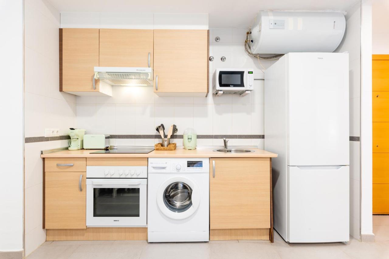 Wintowinrentals Superb New-Look Apartment Малага Экстерьер фото
